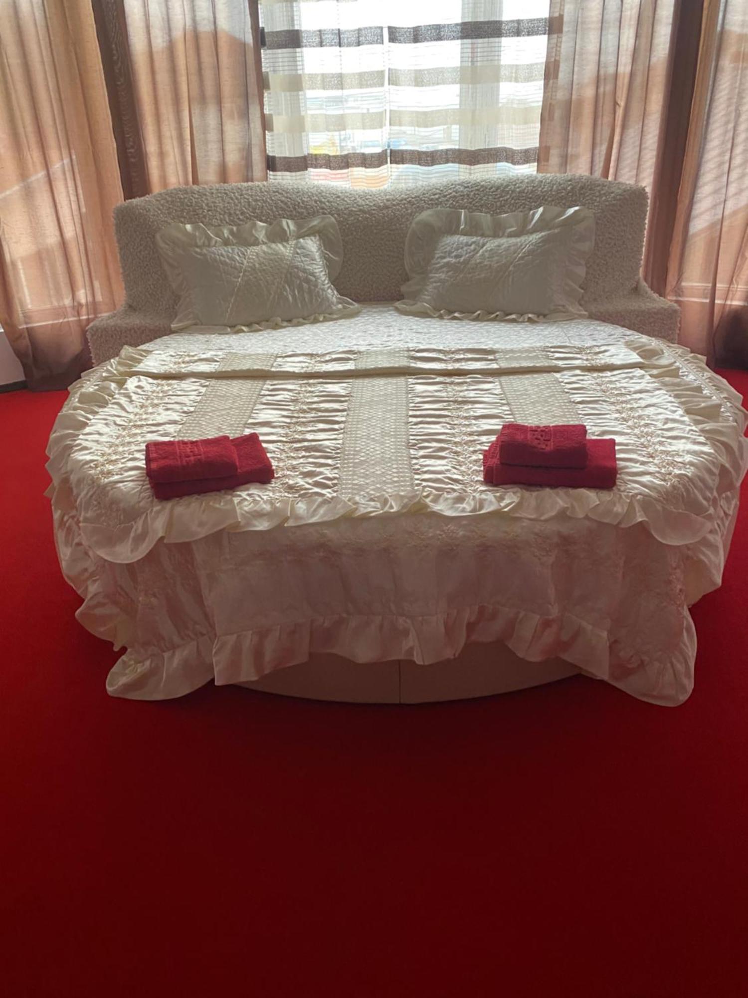 Karra Hotels Voluntari Exteriér fotografie